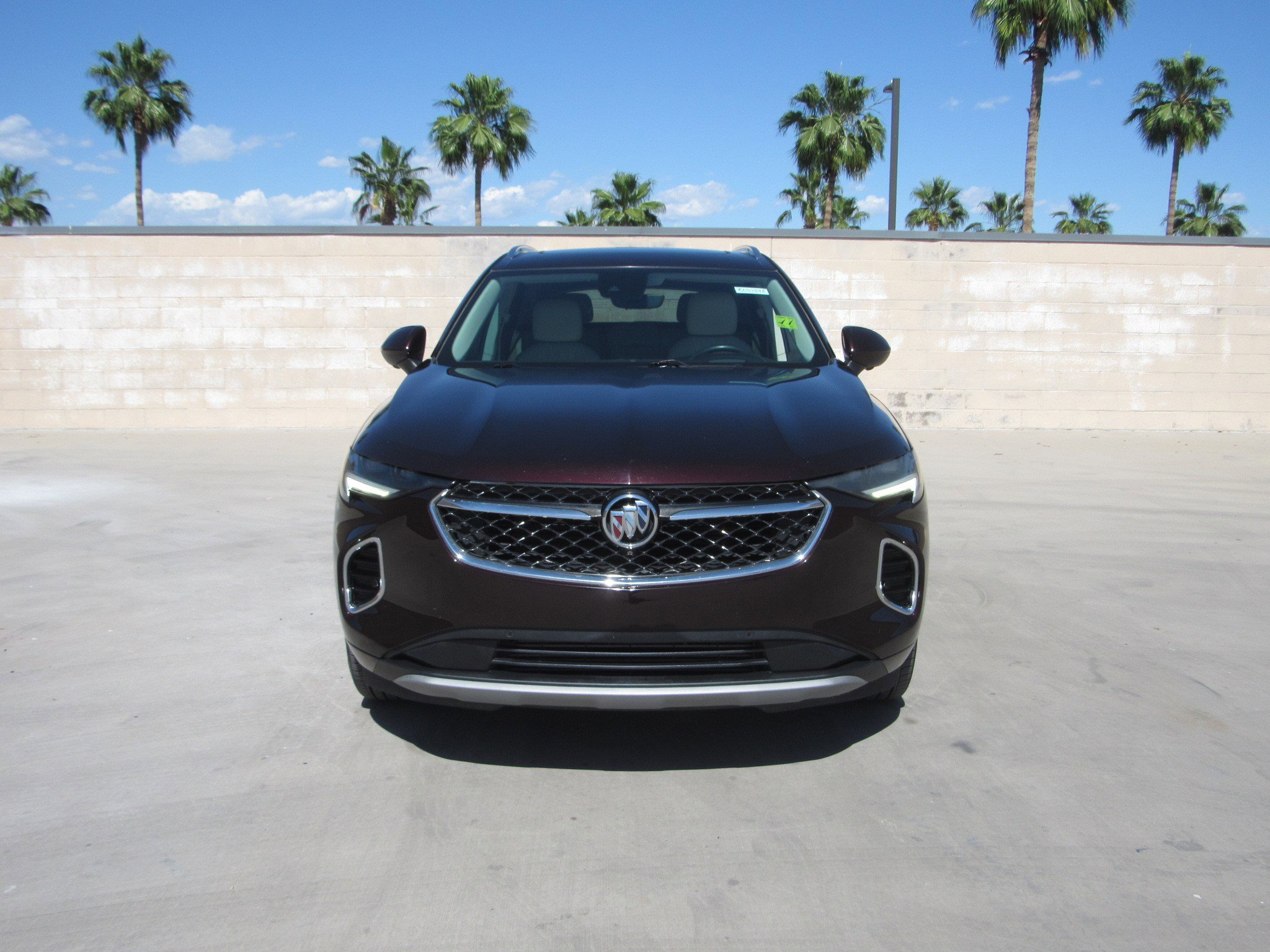 Used 2022 Buick Envision Avenir w/ Technology Package II image 3