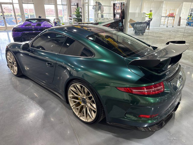 Used 2015 Porsche 911 GT3 w/ Sound Package Plus image 31