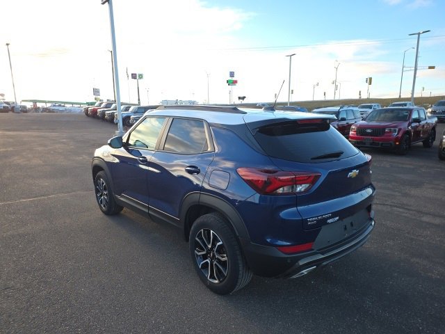 Used 2023 Chevrolet TrailBlazer ACTIV w/ Sun and Liftgate Package image 5