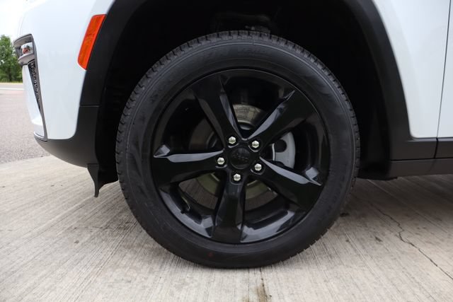 New 2026 Jeep Grand Cherokee Limited w/ Limited Altitude Package AWD/4WD image 27