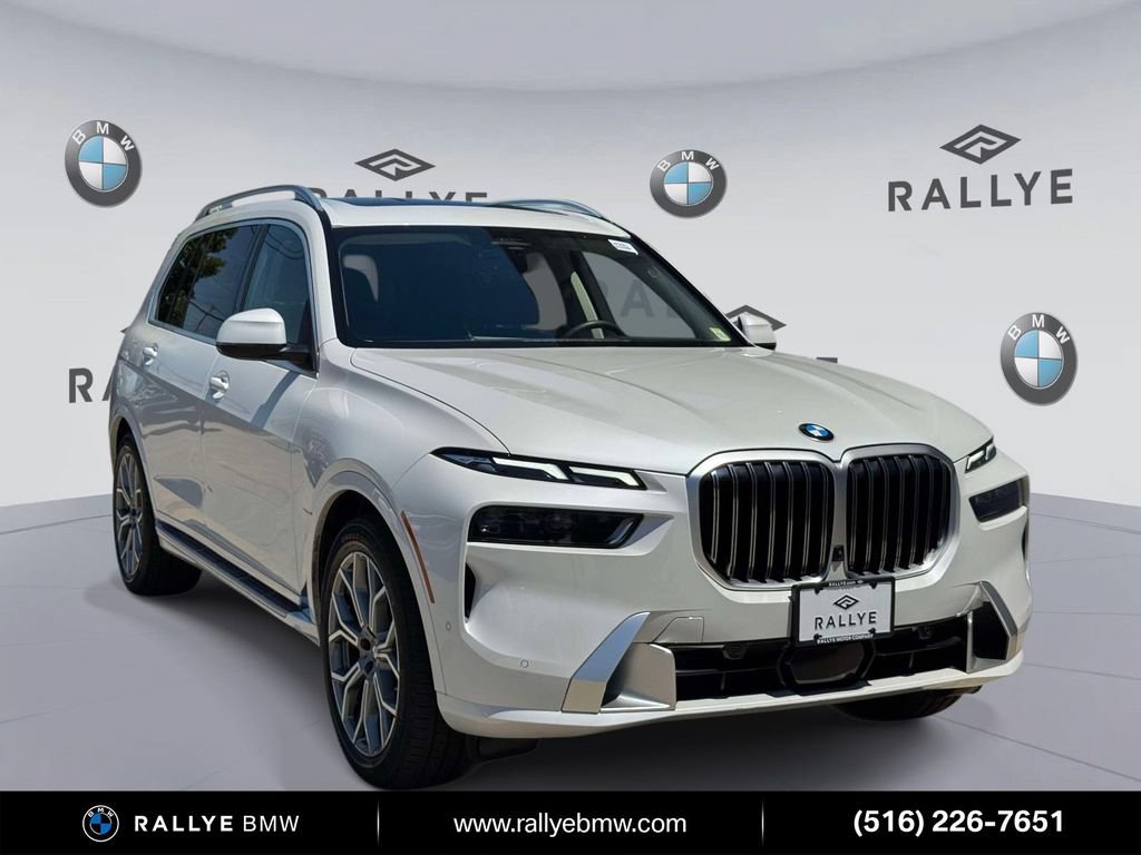 Certified 2024 BMW X7 xDrive40i w/ Premium Package AWD/4WD image 1