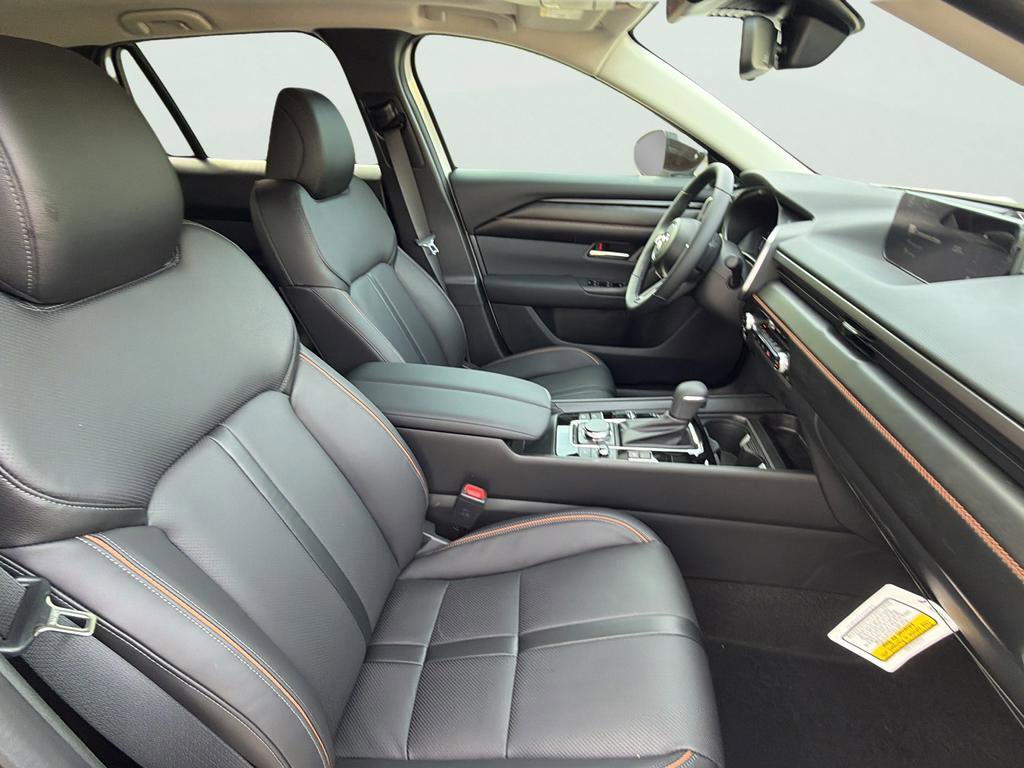 New 2026 MAZDA CX-50 2.5 Hybrid w/ Weather Package AWD/4WD image 26