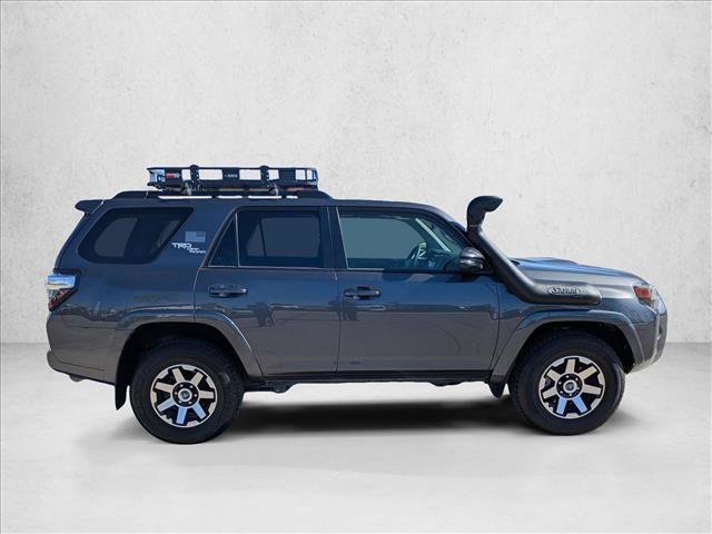 Used 2023 Toyota 4Runner TRD Off-Road Premium w/ Moonroof Package AWD/4WD image 4