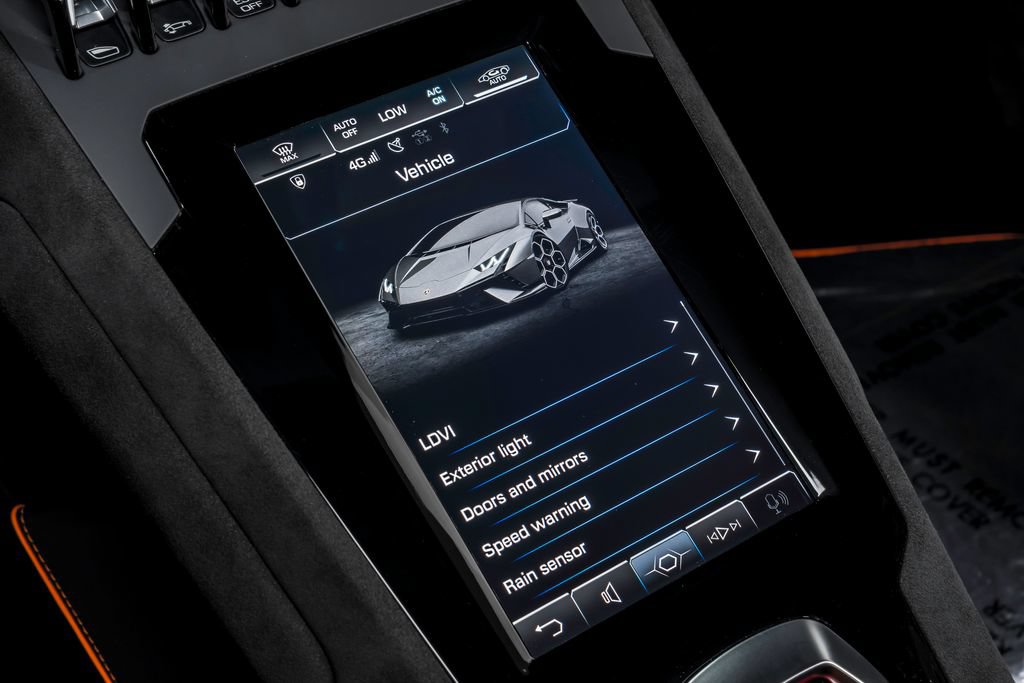 Used 2023 Lamborghini Huracan Tecnica RWD image 26