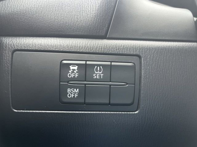 Used 2015 MAZDA MAZDA3 i Grand Touring image 18