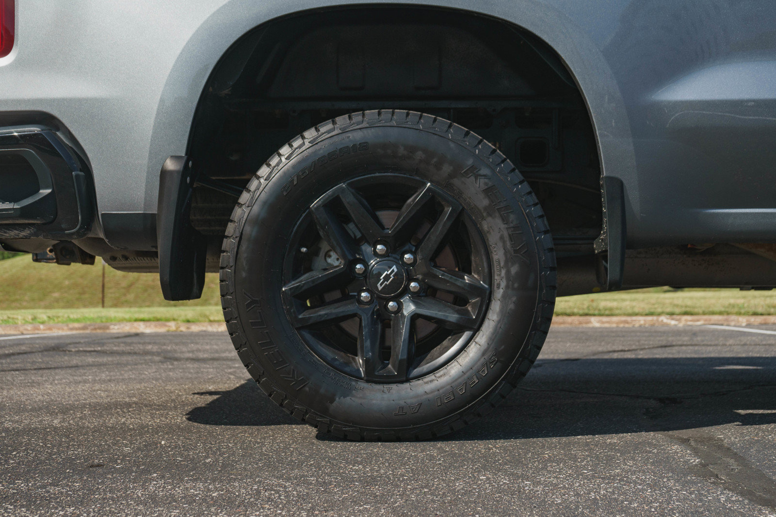 Used 2020 Chevrolet Silverado 1500 Custom Trail Boss w/ Custom Convenience Package AWD/4WD image 10