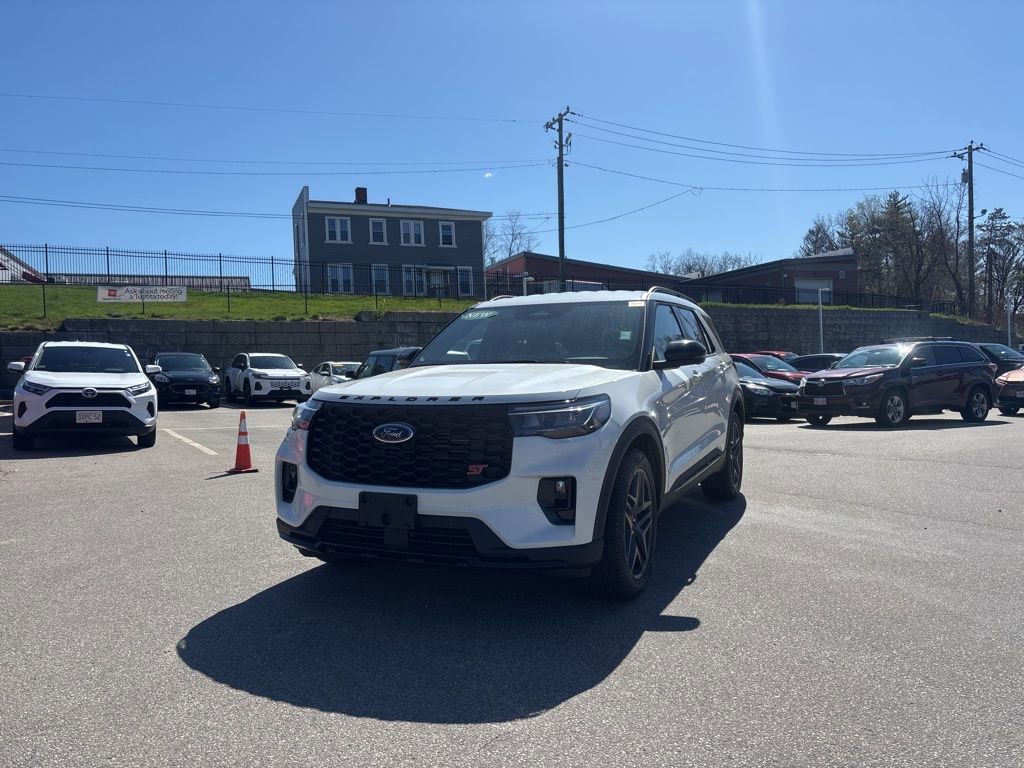 New 2026 Ford Explorer ST AWD/4WD image 3
