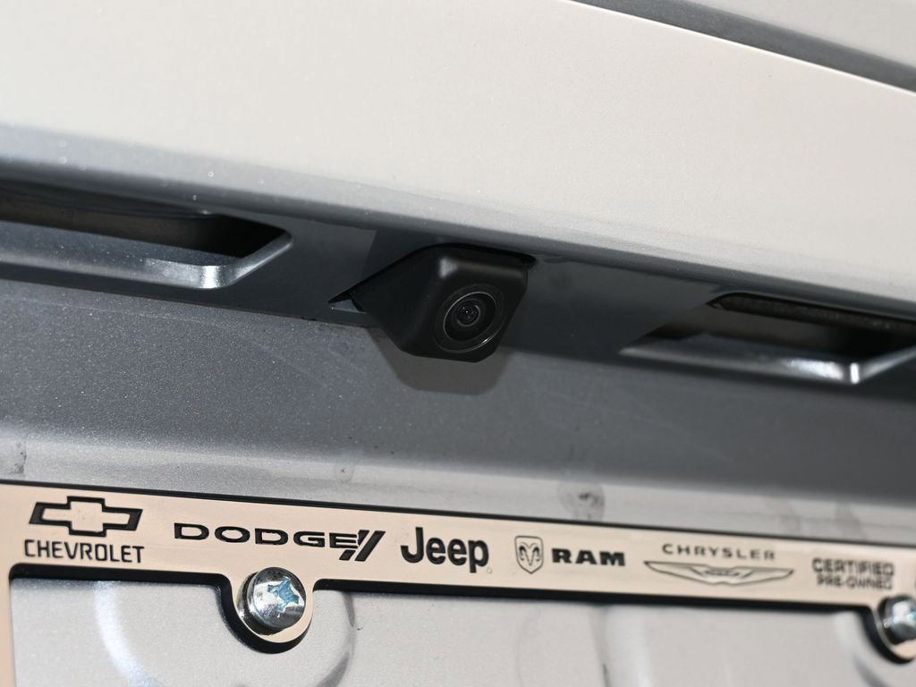 Used 2023 Toyota Corolla Cross LE image 34