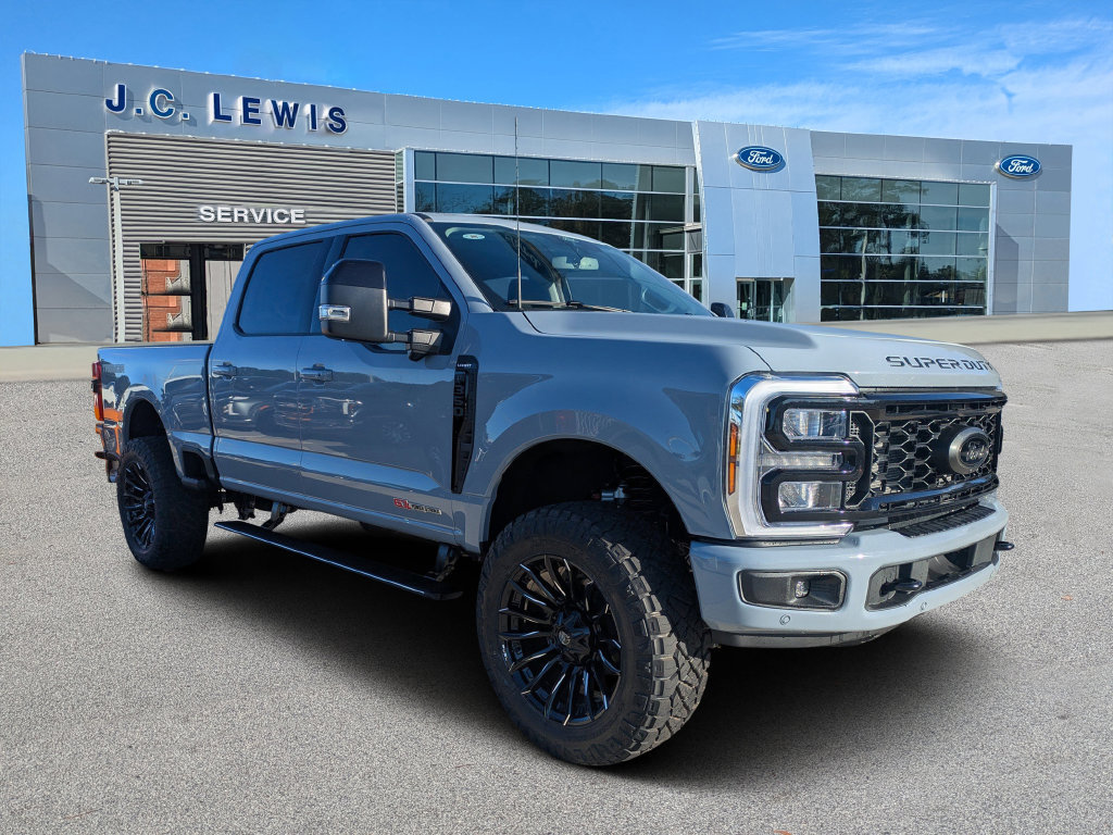 New 2026 Ford F350 Lariat w/ Tremor Off-Road Package AWD/4WD 360° Tour