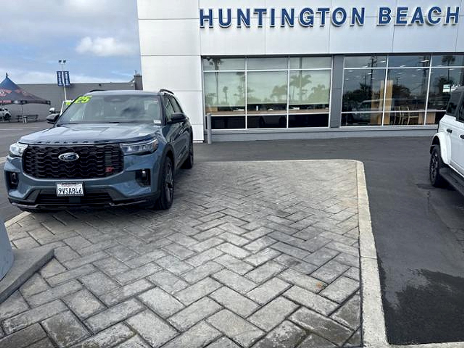 Used 2025 Ford Explorer ST w/ Sun And Sound Package AWD/4WD image 25