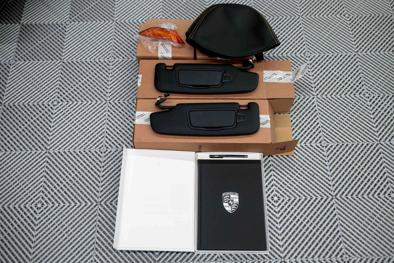 Used 2025 Porsche 718 Cayman GT4 RS image 87