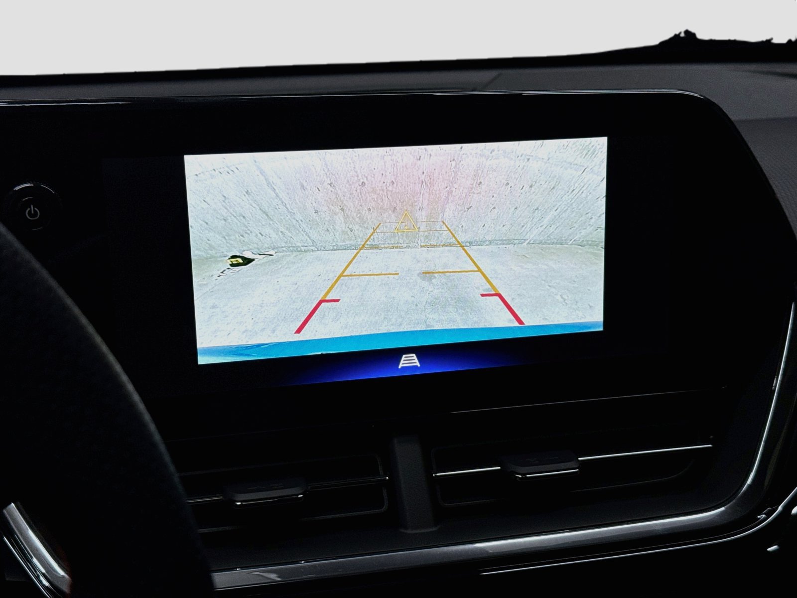 New 2026 Chevrolet Trax RS w/ Sunroof Package FWD image 16