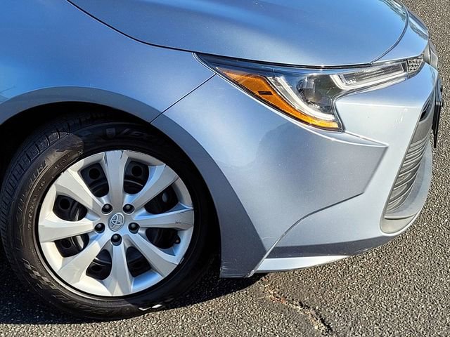 Used 2023 Toyota Corolla LE FWD image 9