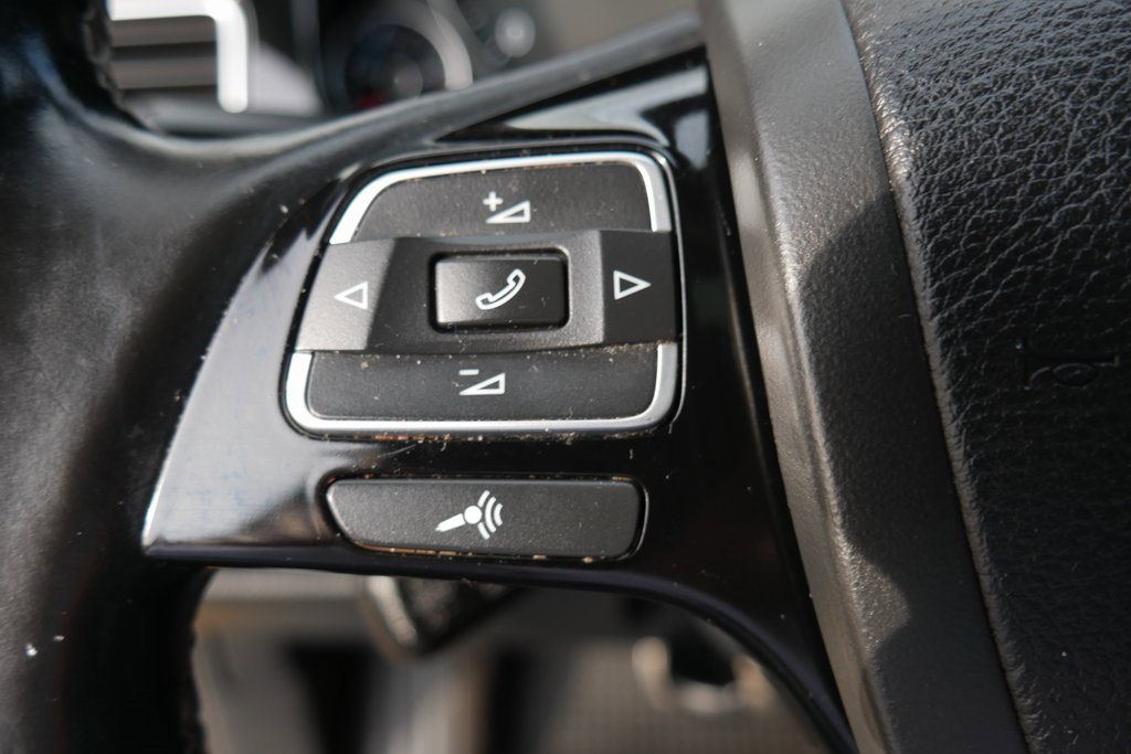Used 2017 Volkswagen Touareg Wolfsburg Edition image 12