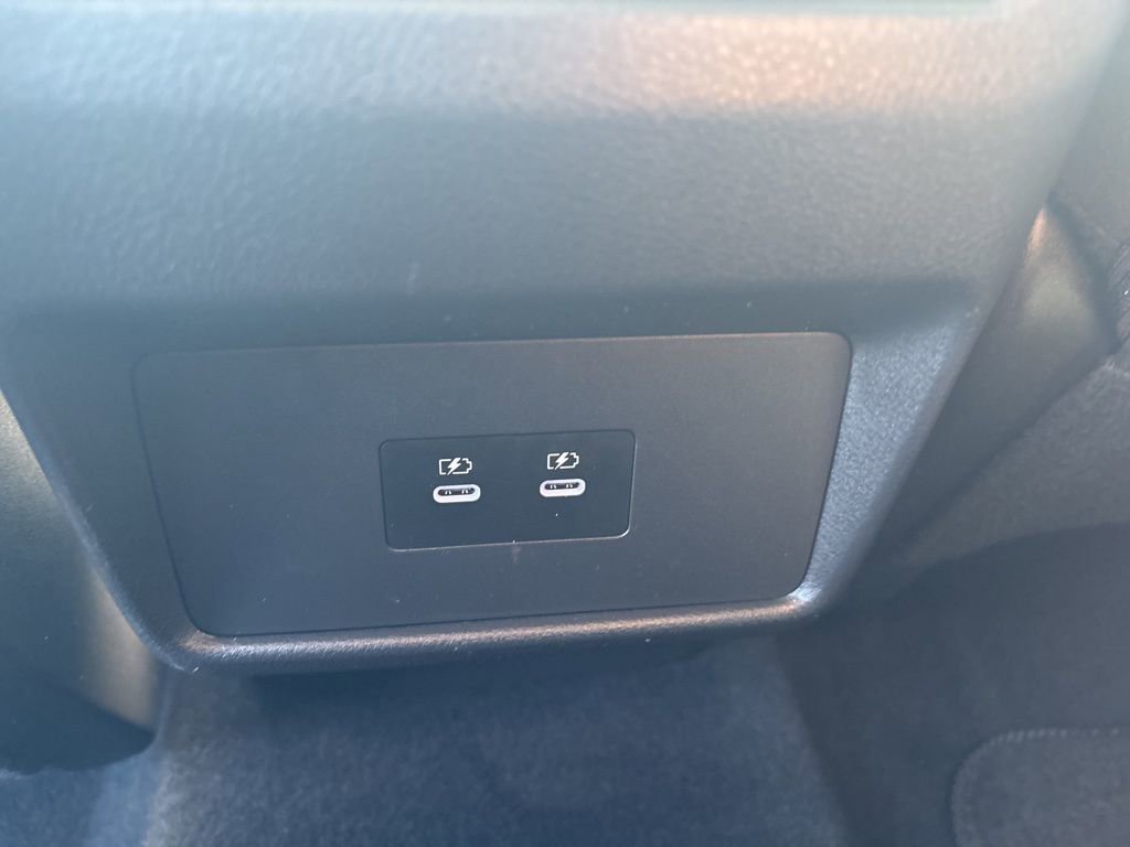 Used 2024 Nissan Rogue SV AWD/4WD image 25