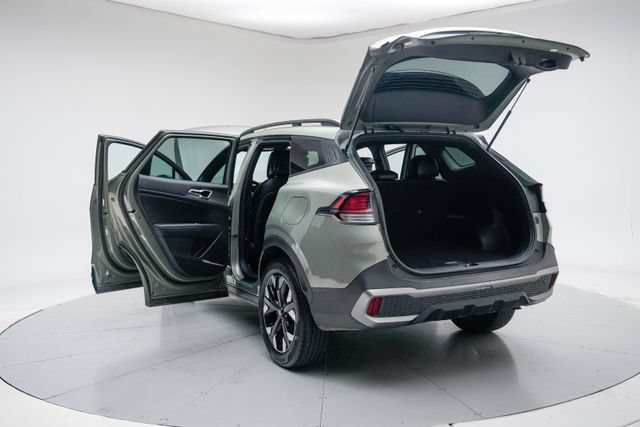 Used 2023 Kia Sportage X-Line AWD/4WD image 18