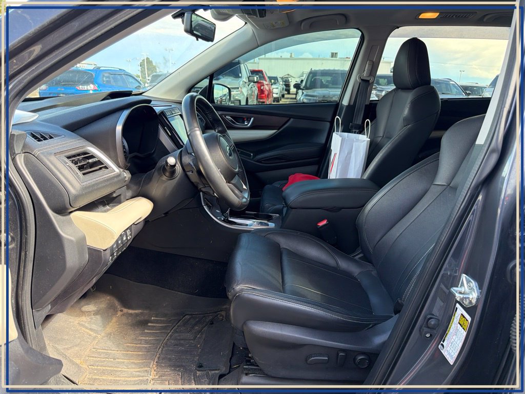Used 2022 Subaru Ascent Touring AWD/4WD image 2