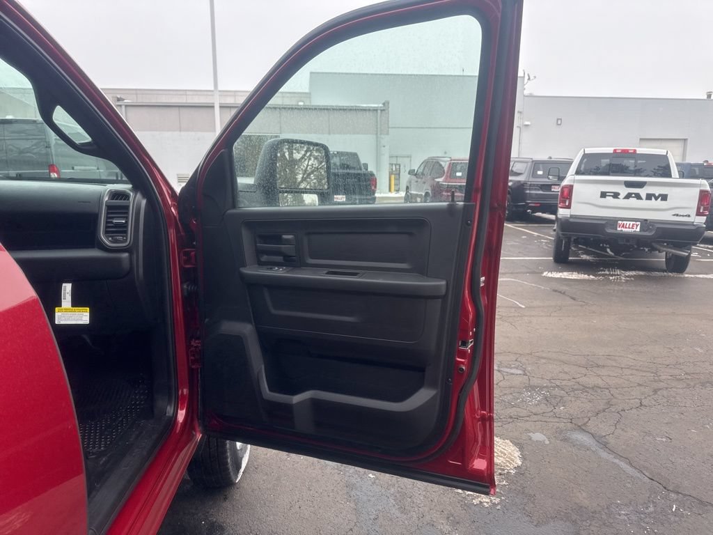 New 2026 RAM 3500 Tradesman w/ Chrome Appearance Group A AWD/4WD image 34