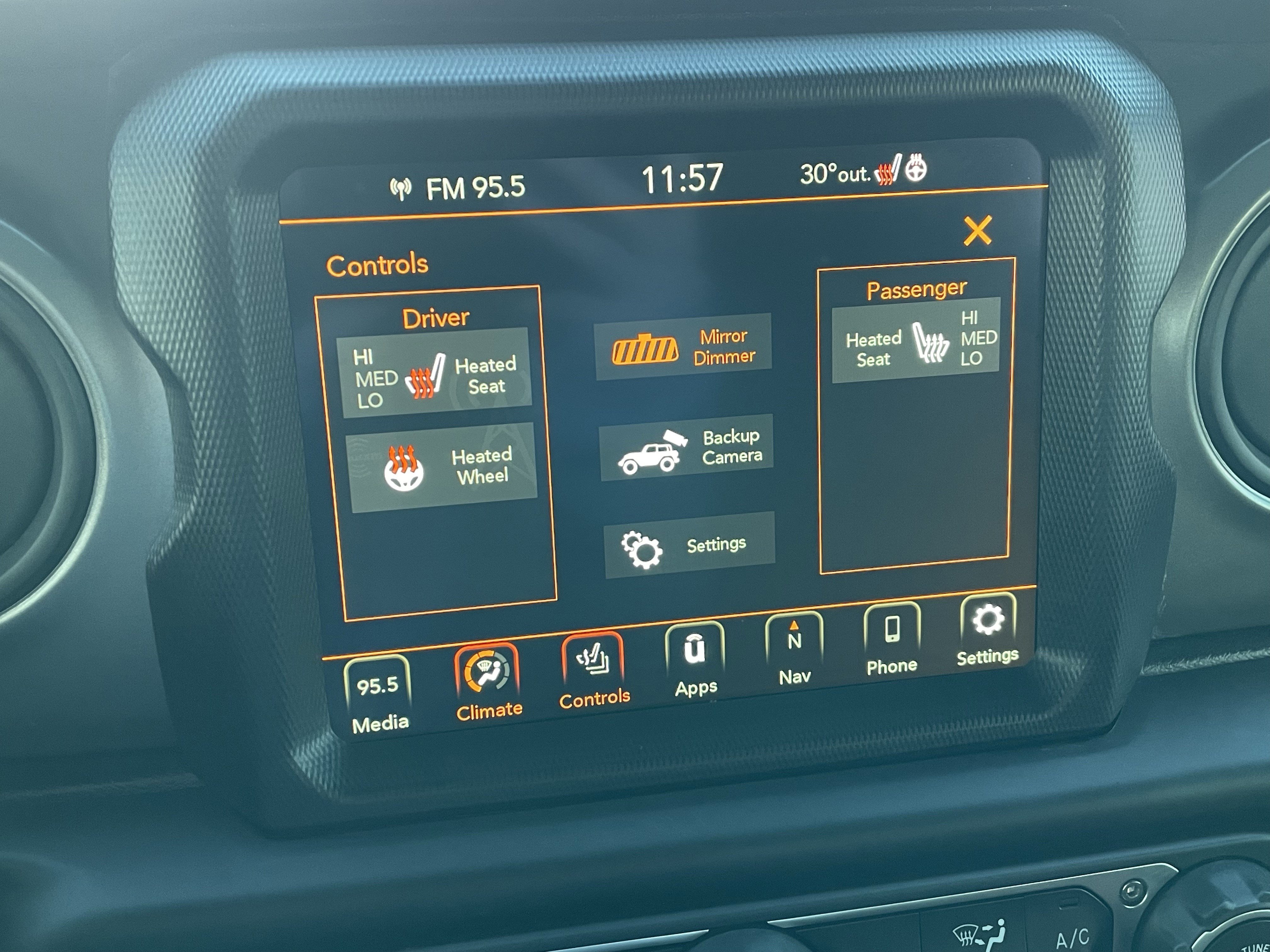 Used 2023 Jeep Wrangler Sport image 26