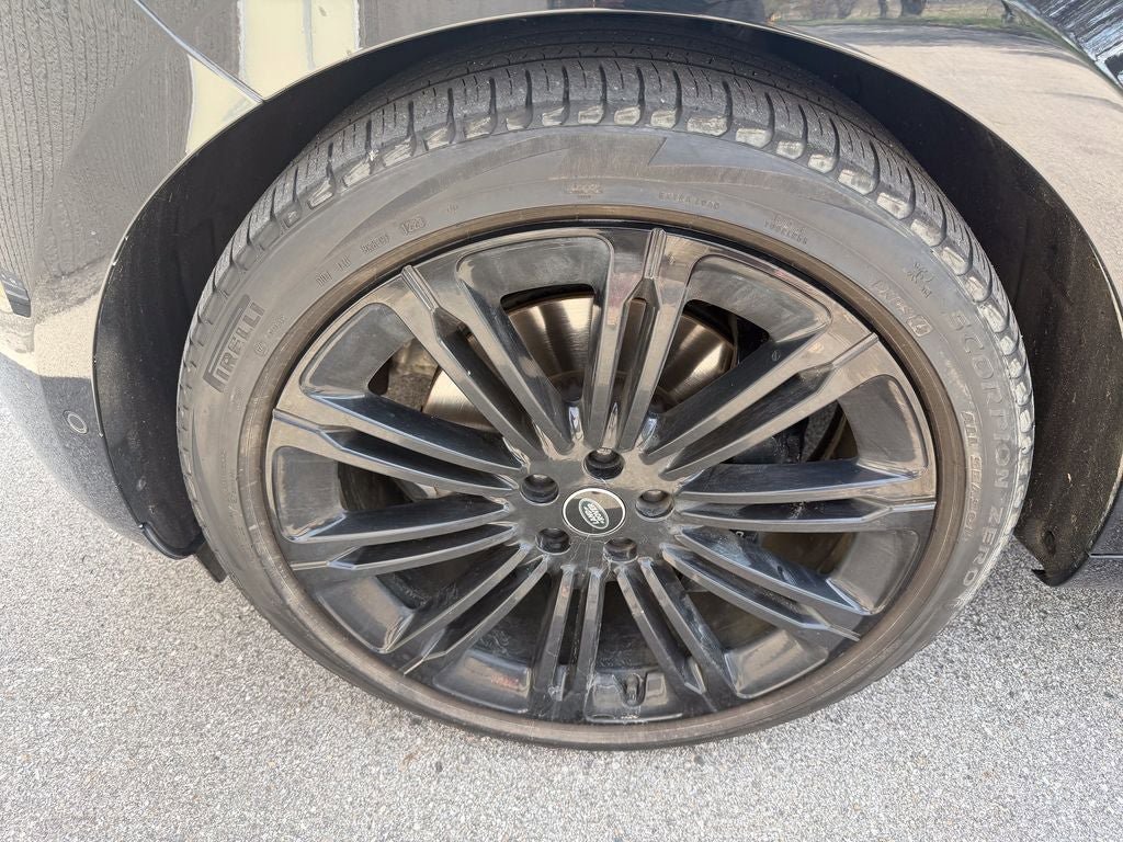 Used 2023 Land Rover Range Rover SE AWD/4WD image 46