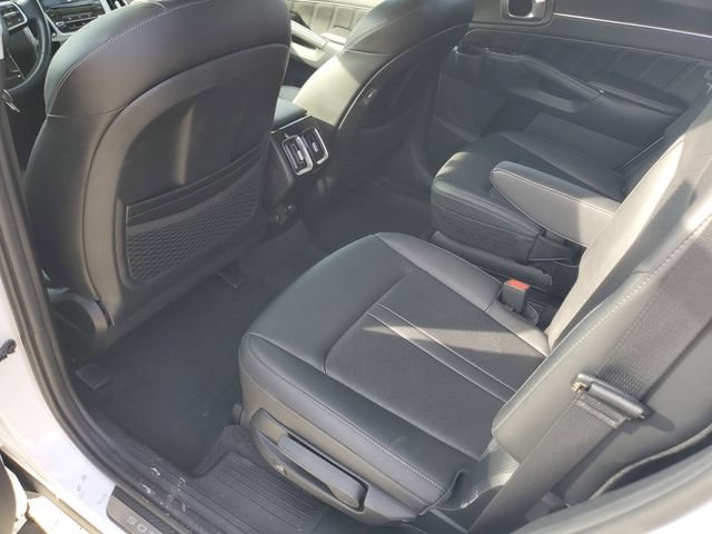 Certified 2023 Kia Sorento SX AWD/4WD image 9