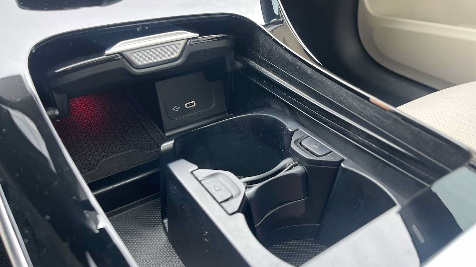 Certified 2023 Mercedes-Benz C 300 4MATIC Sedan image 44