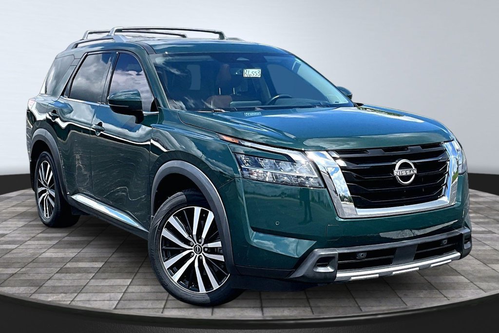 Used 2023 Nissan Pathfinder Platinum AWD/4WD image 12