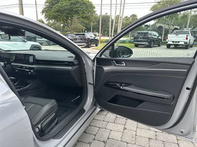 Used 2025 Kia K5 GT FWD image 23