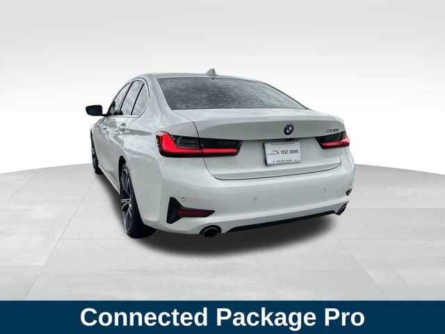 Used 2021 BMW 330i Sedan w/ Convenience Package RWD image 3