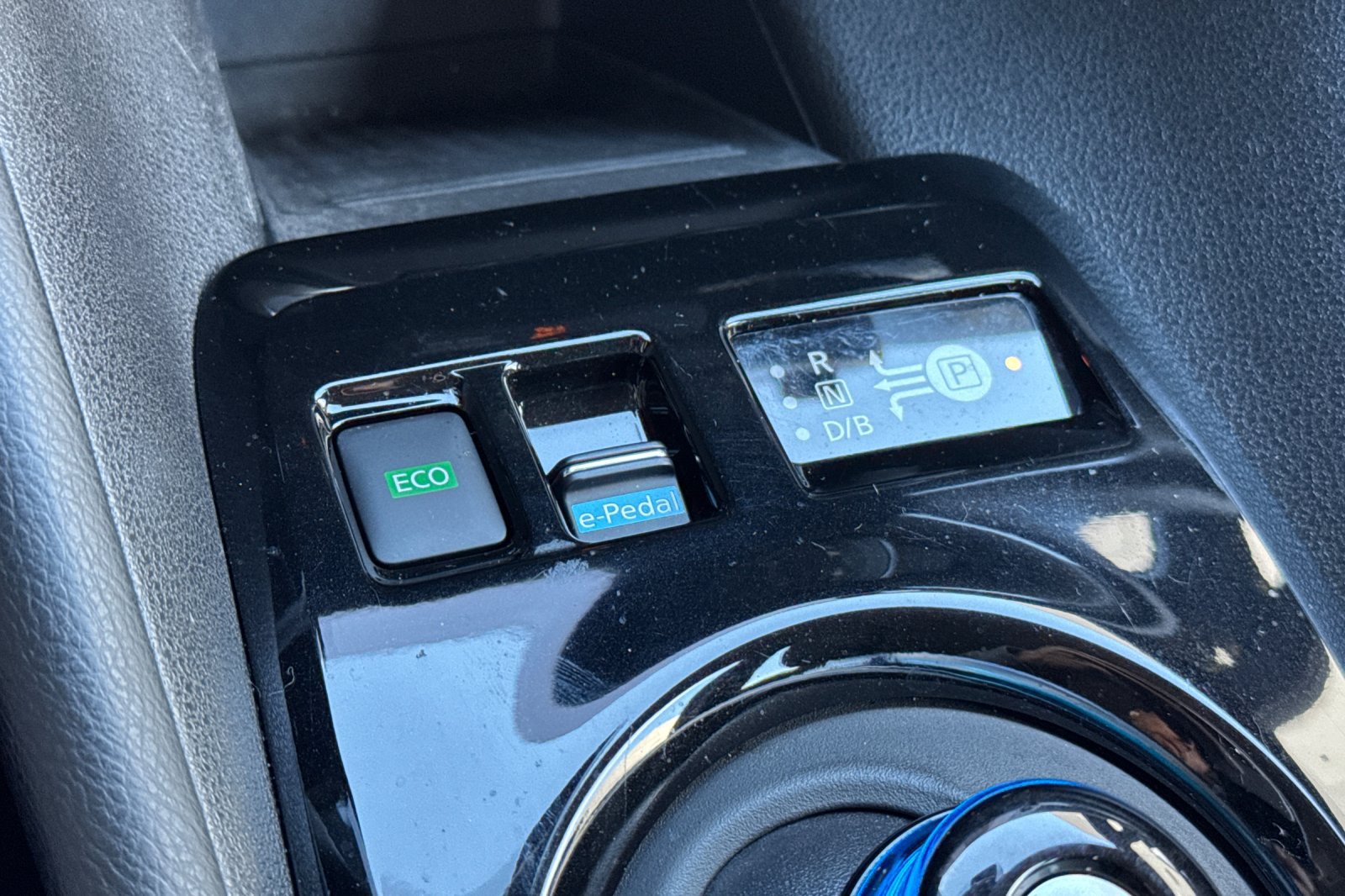 Certified 2023 Nissan Leaf SV Plus FWD image 32