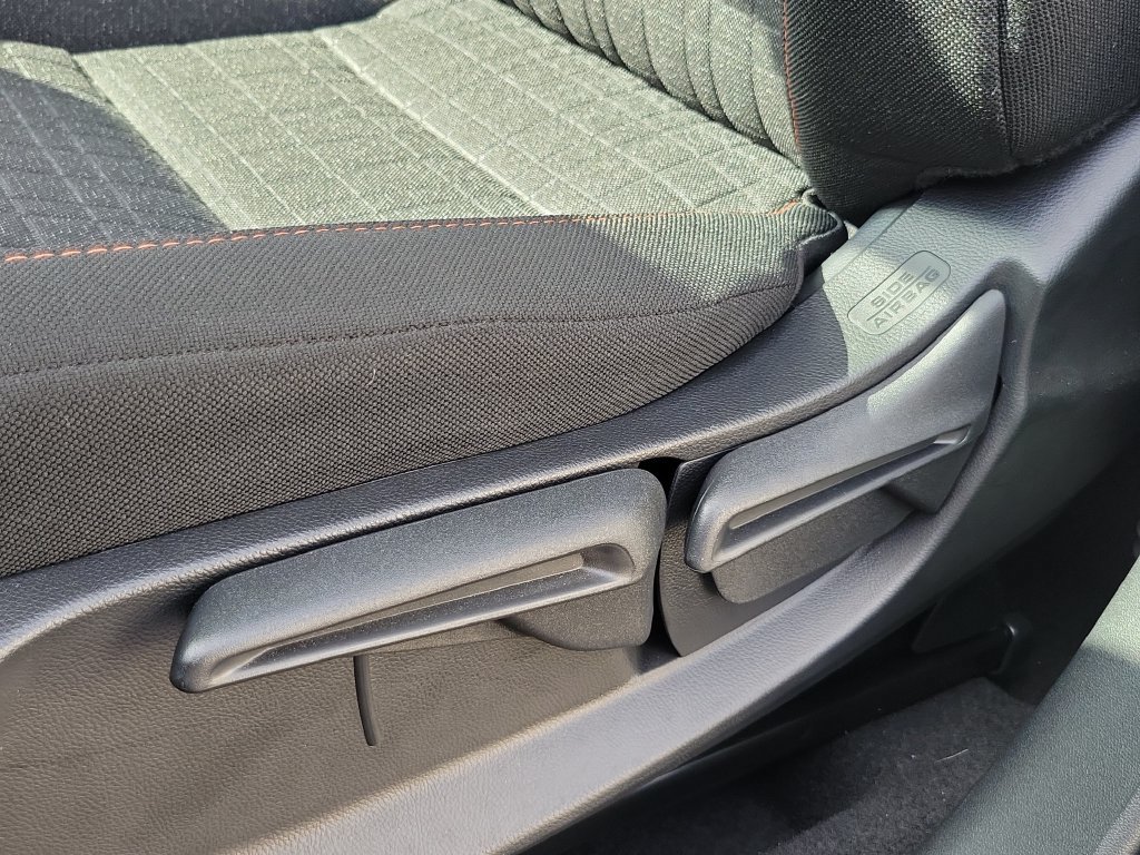 Used 2027 Honda HR-V Sport image 22