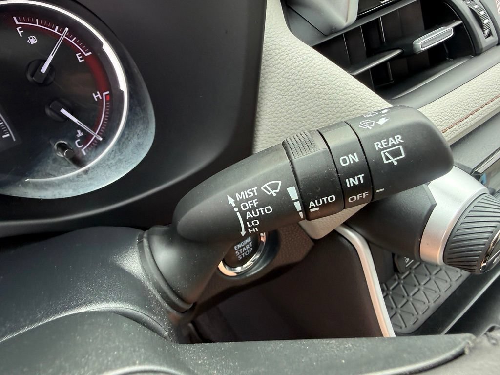 Certified 2023 Toyota RAV4 XLE Premium AWD/4WD image 33