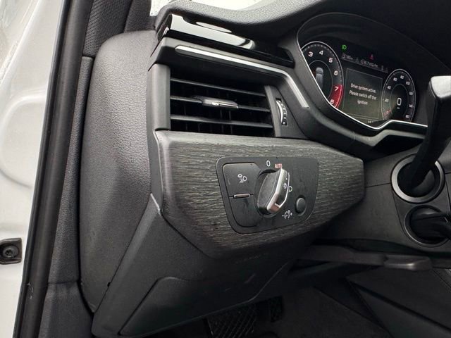 Used 2020 Audi A4 2.0T allroad Premium Plus w/ Premium Plus Package image 18