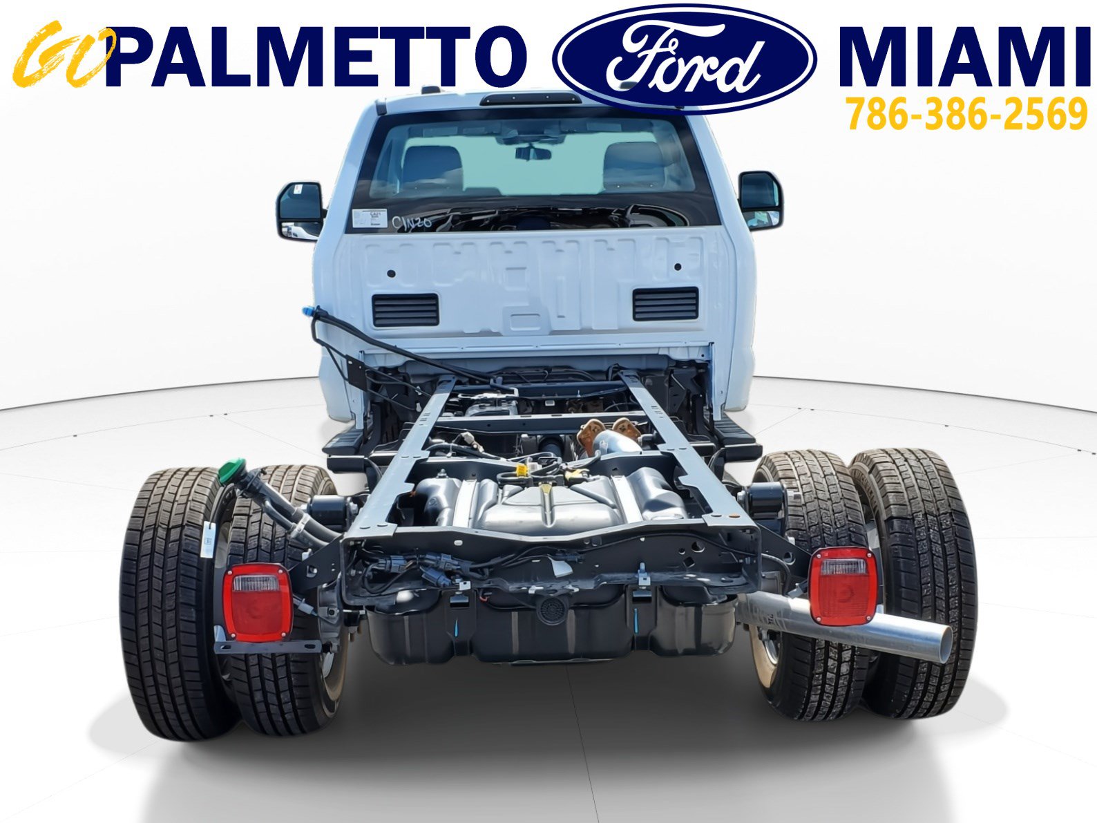 New 2024 Ford F350 XL w/ XL Chrome Package AWD/4WD image 5