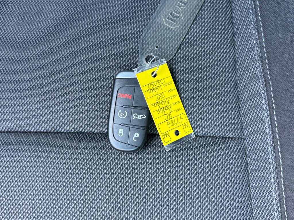 Used 2020 Dodge Charger SXT image 30