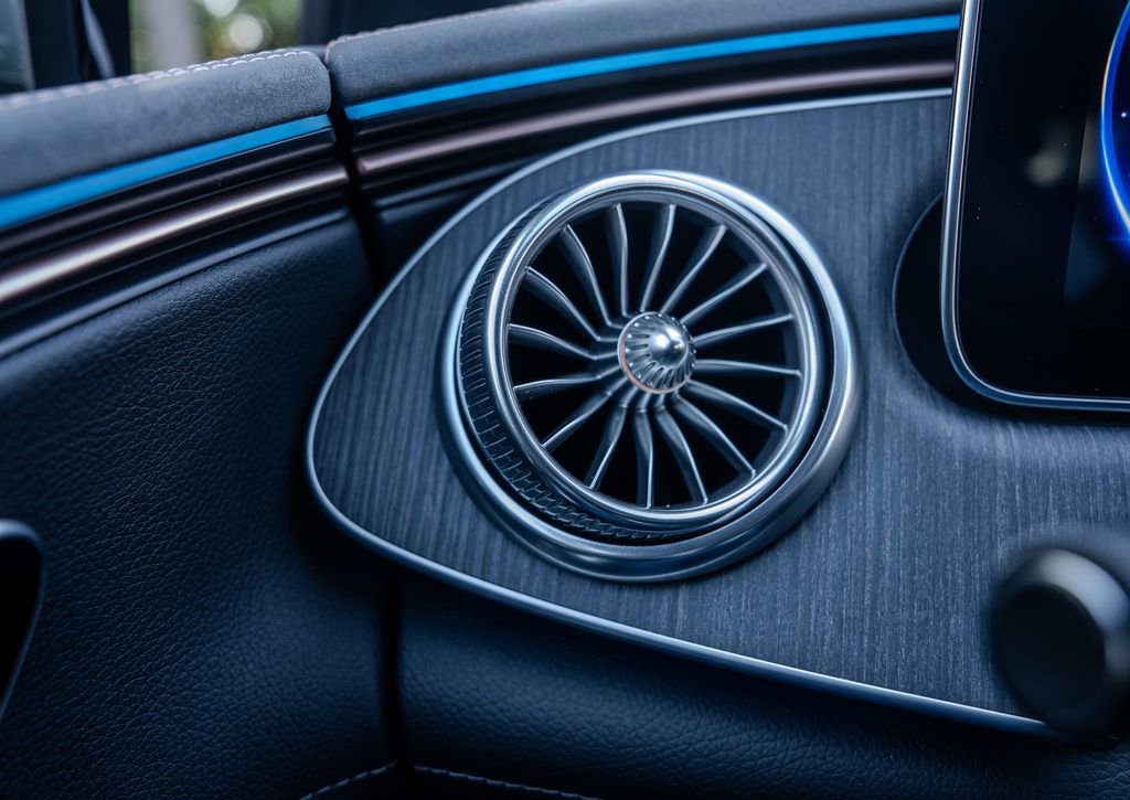 Used 2023 Mercedes-Benz EQE 350+ 4MATIC Sedan w/ Exclusive Trim Package image 8