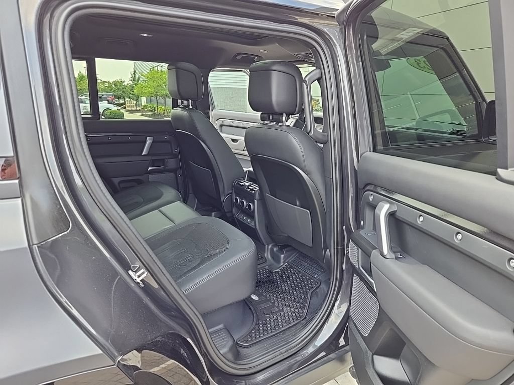 Used 2023 Land Rover Defender 110 Carpathian Edition AWD/4WD image 19