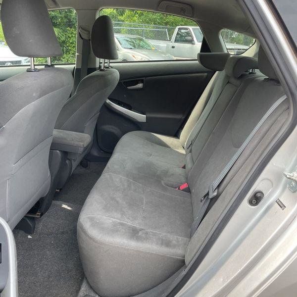 Used 2010 Toyota Prius Five image 16