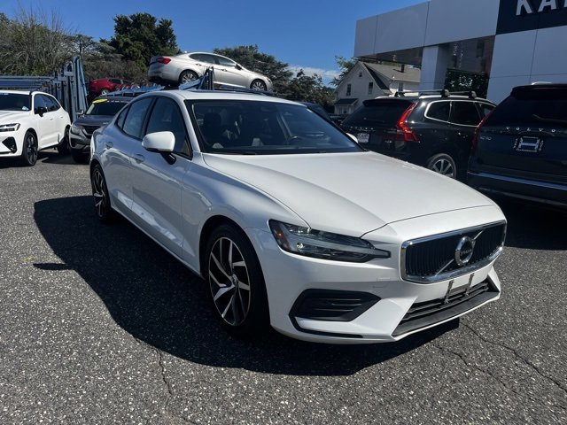 Used 2019 Volvo S60 T6 Momentum