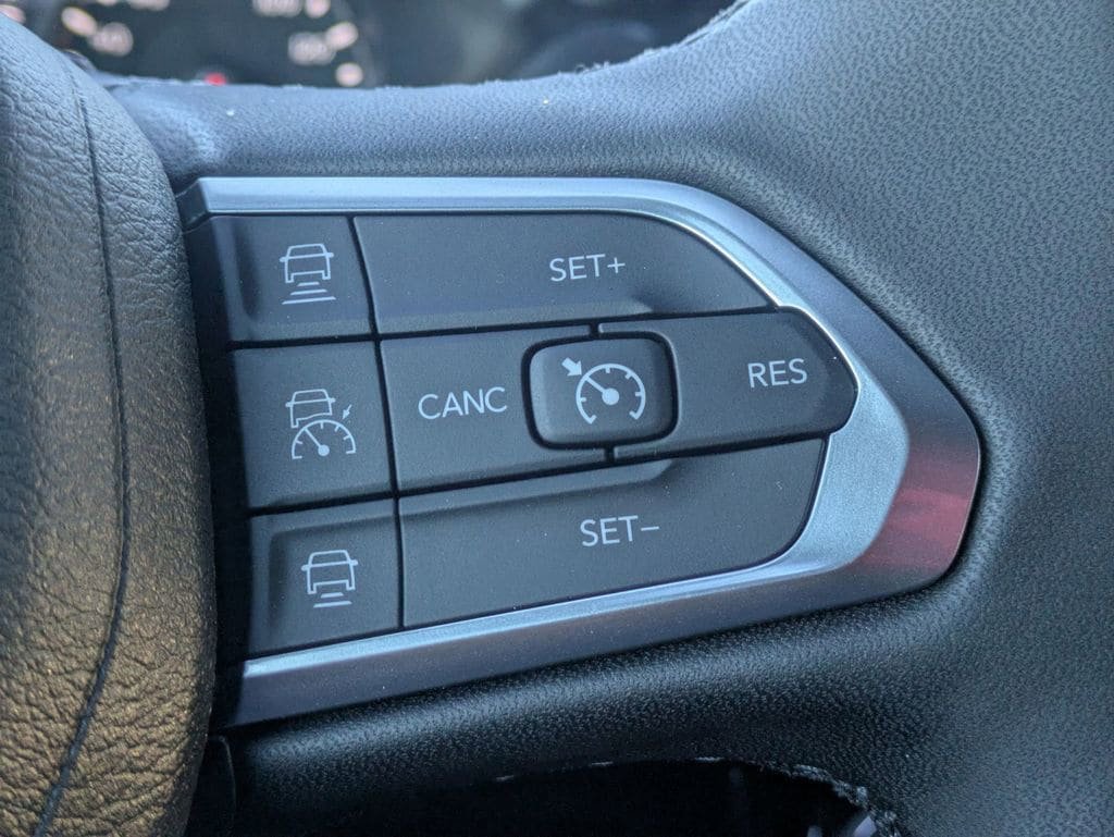 New 2026 Jeep Compass Limited AWD/4WD image 16