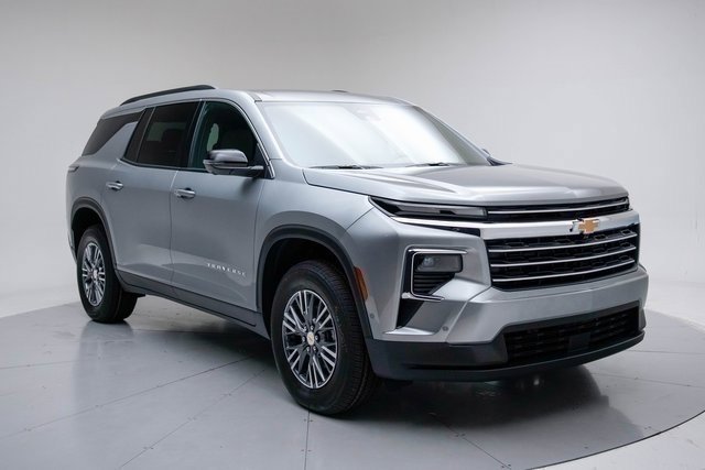 New 2026 Chevrolet Traverse LT w/ Enhanced Driving Package image 11