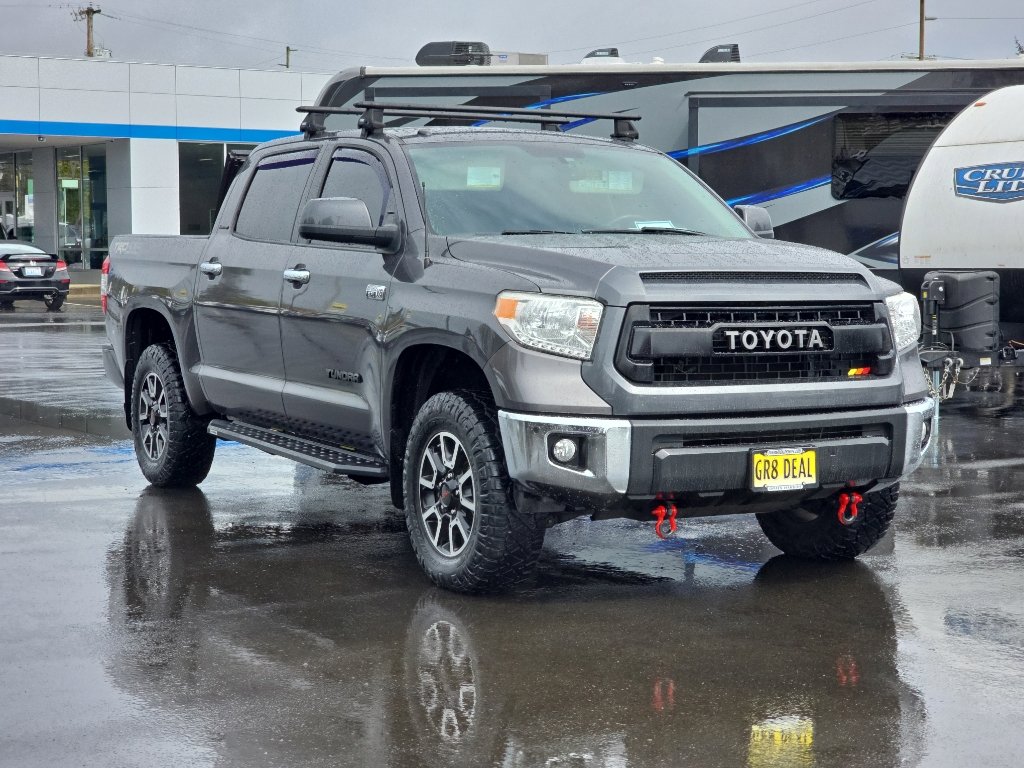Used 2015 Toyota Tundra Limited w/ Limited Premium Package AWD/4WD image 2