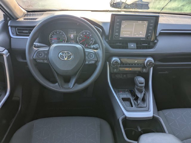 Certified 2022 Toyota RAV4 XLE FWD image 18