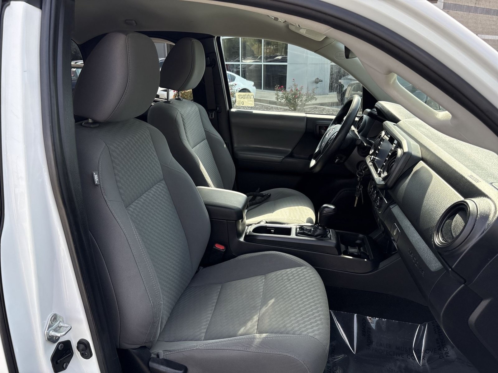 Used 2022 Toyota Tacoma SR RWD image 23