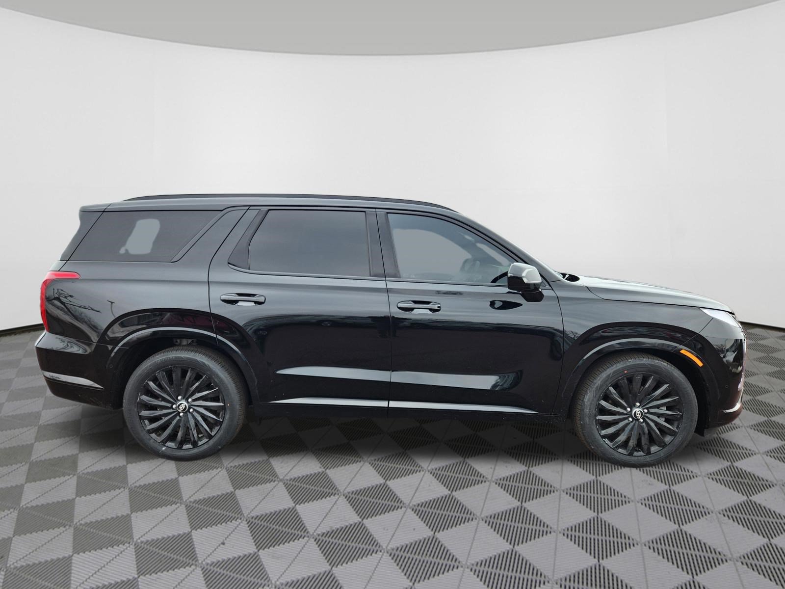 Used 2024 Hyundai Palisade Calligraphy AWD/4WD image 6