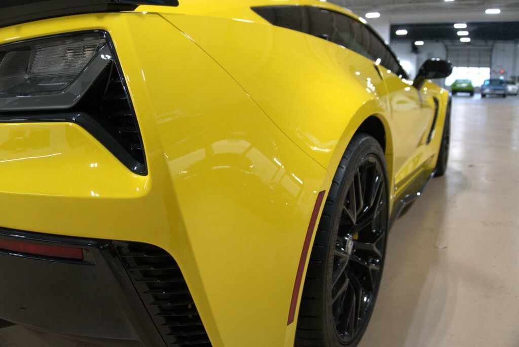 Used 2016 Chevrolet Corvette Z06 w/ 3LZ Preferred Equipment Group image 25