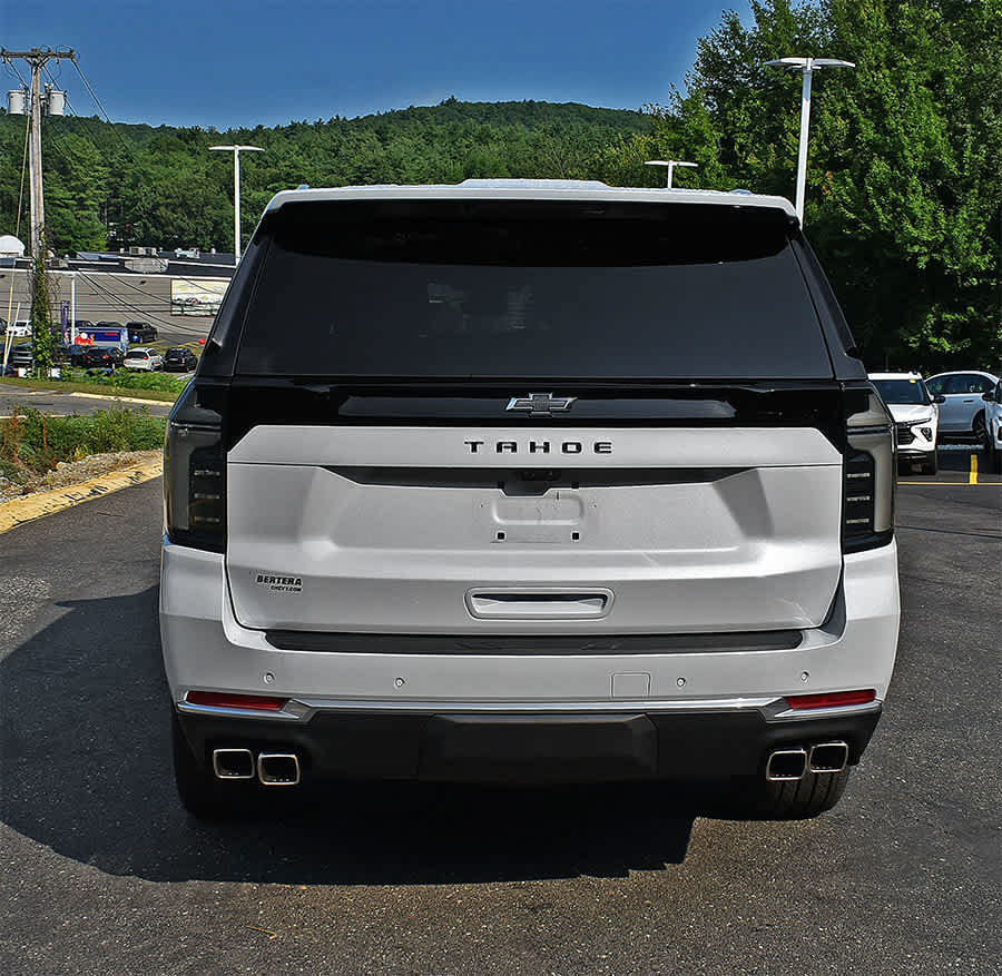Used 2026 Chevrolet Tahoe High Country AWD/4WD image 7