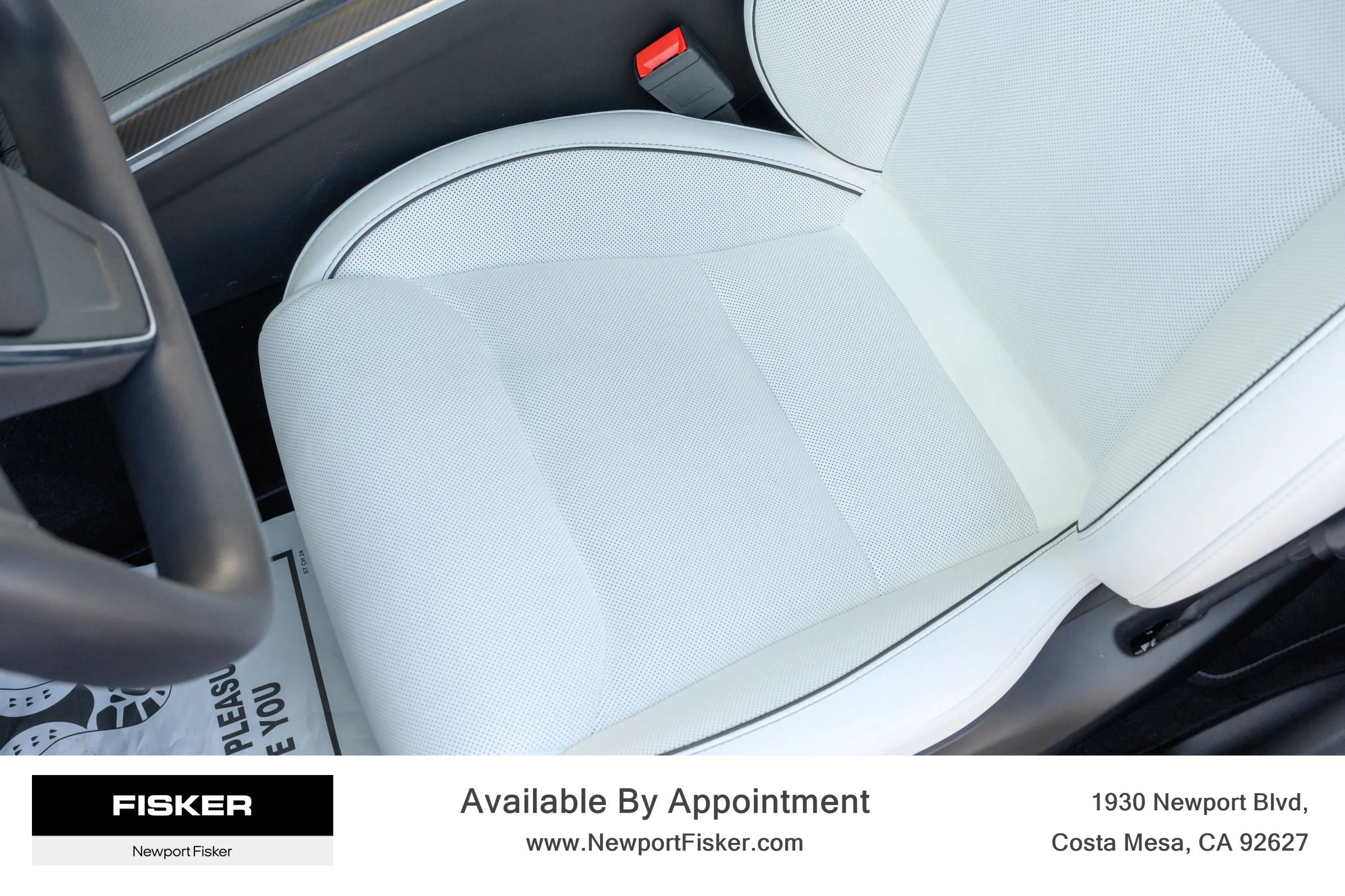 Used 2023 Tesla Model X Plaid image 14