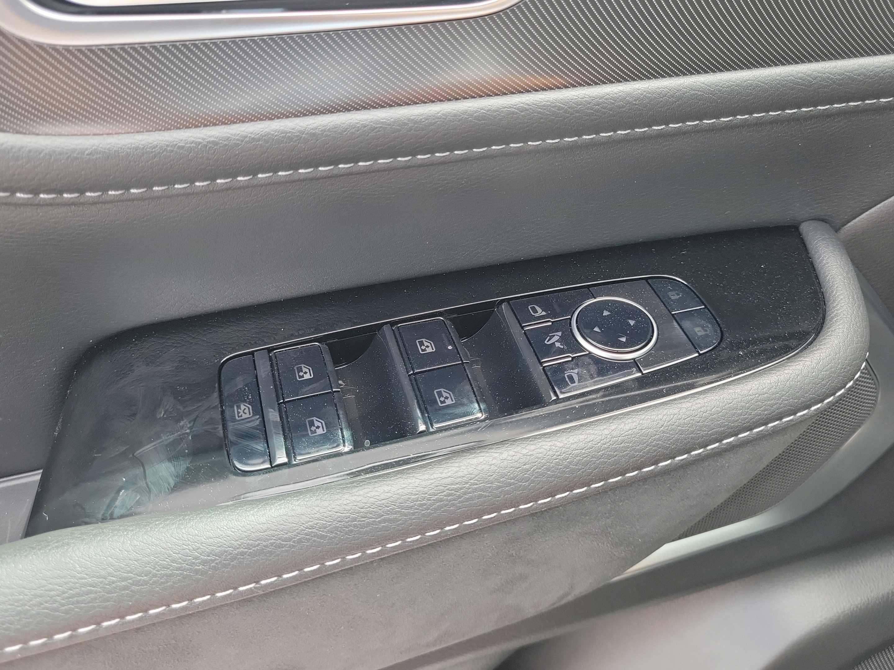 Used 2026 INFINITI QX80 Luxe w/ Cargo Package AWD/4WD image 19