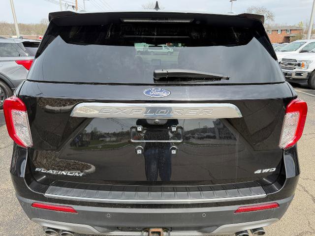 Certified 2023 Ford Explorer Platinum w/ Technology Package AWD/4WD image 6